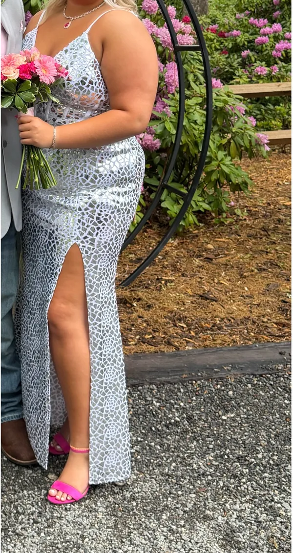 prom dress - Image 2