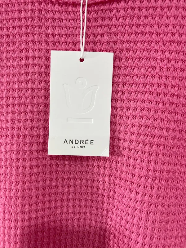 Andree By unit waffle knit top in Pink - Image 4