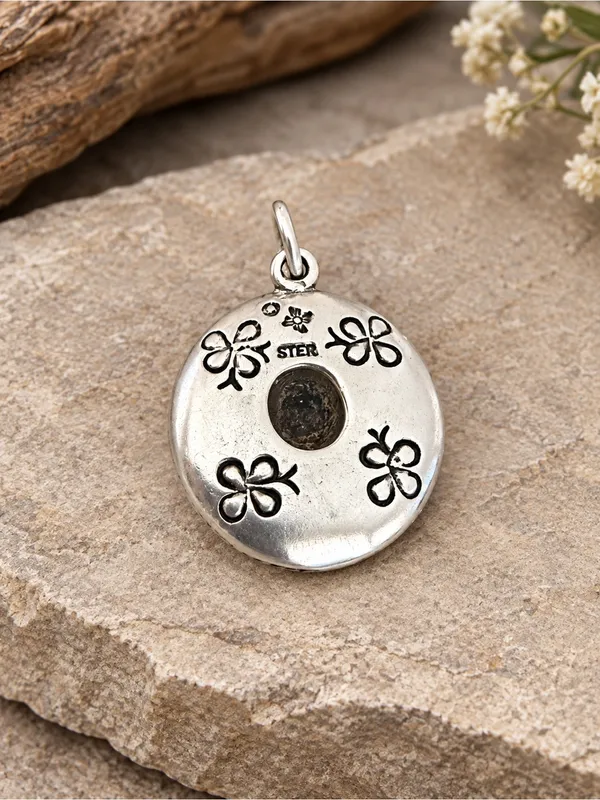 Vintage Sterling Silver 925 Sombrero Charm Pendant - Image 2