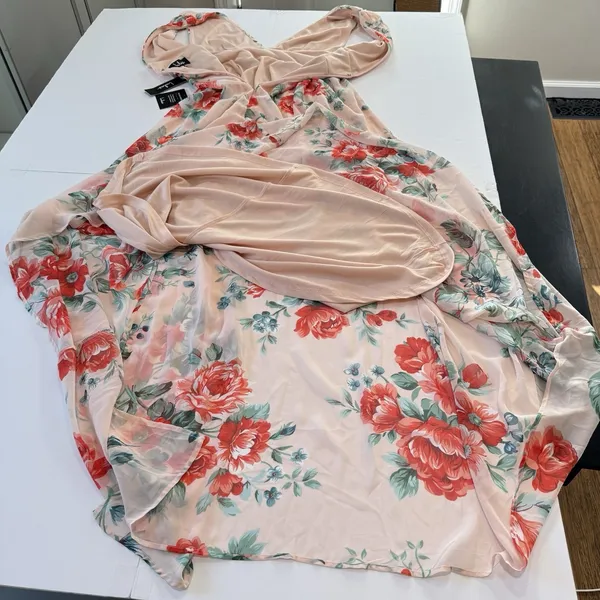 NWT Lulus Peach Pink Garden Meandering Blush Floral Chiffon Maxi Dress MEDIUM‎ - Image 8