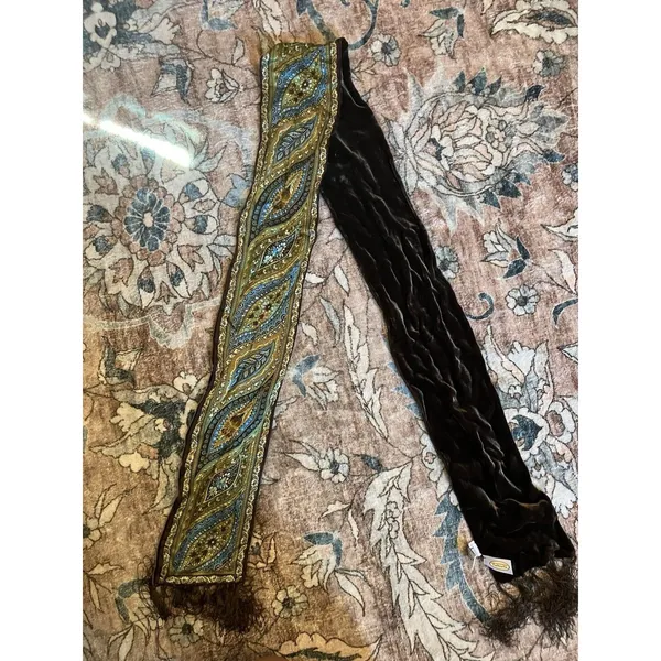 Vintage Talbot's Silk Scarf - Fringed, Green Brown Paisley, 61 inches long - Image 6