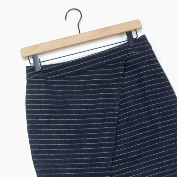 MADEWELL Wool Gray‎ Striped Mini Skirt Academia Collegiate Faux Wrap Size 4 - Image 3