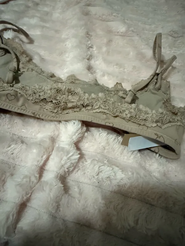 SKIMS Bralette - Image 7