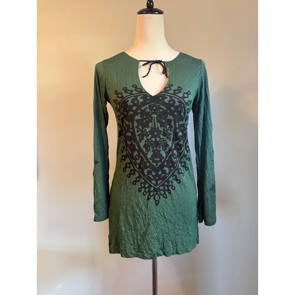 Earthbound Green Mandala shirtTop Keyhole Long Sleeve Boho M whimsigoth festival - Image 2