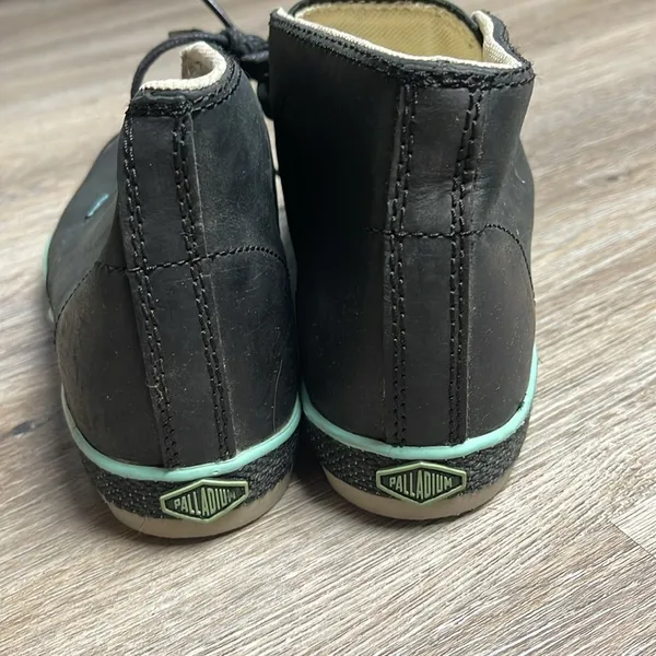 Palladium Leather Ankle Chuka Boots Size 7.5 - Image 8