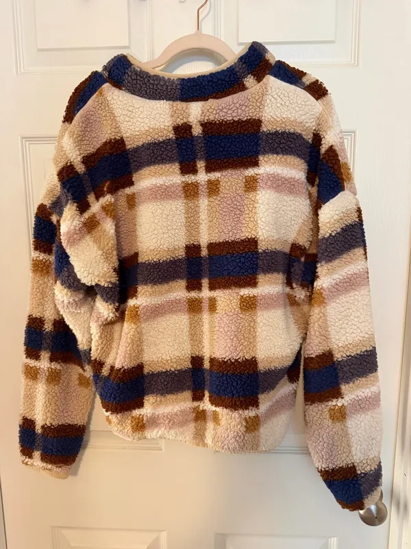 Thread & Supply Sherpa Quarter-Zip Pullover - Image 2