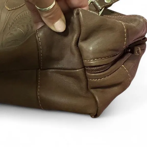 Vintage Brown Embossed Leather Shoulder Bag - Image 5
