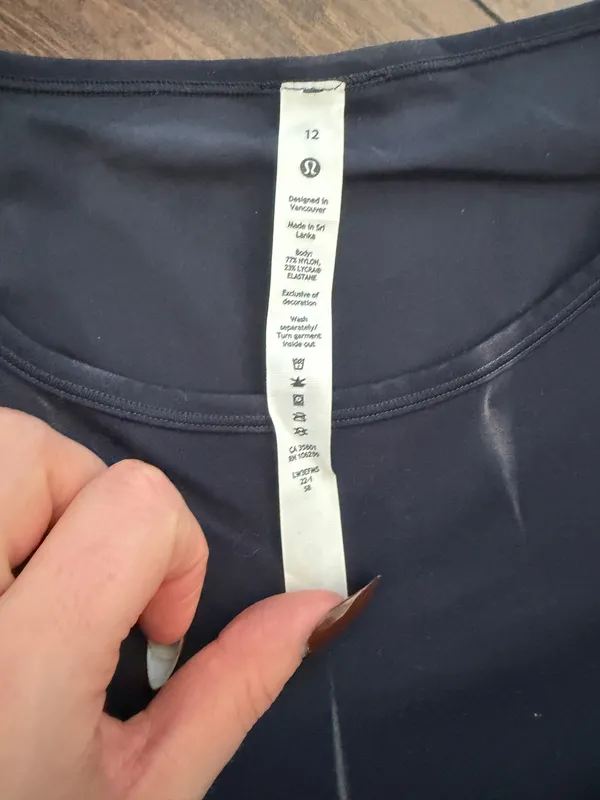 Lululemon Long Sleeve Athletic Top Navy - Image 3