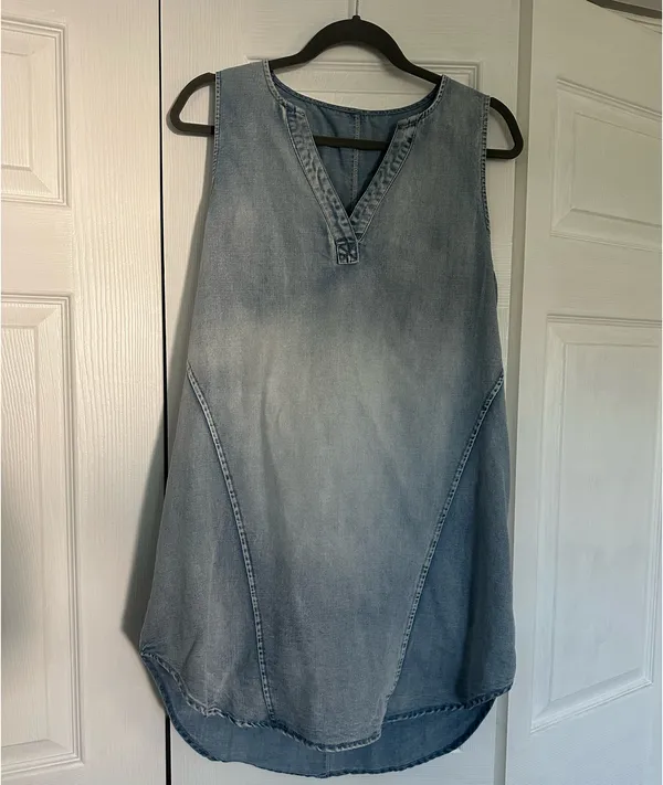 Cupshe Denim V-Neck Mini Dress - Image 3