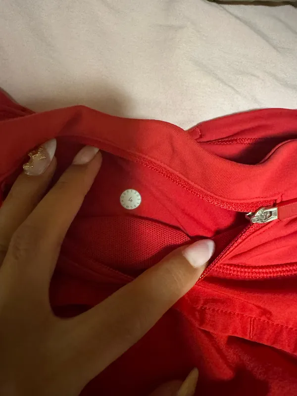 Lululemon Low-Rise 2.5" Dark Red Speed Up Lined Shorts - Image 2