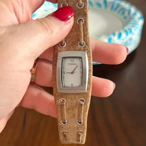 Fossil Tan Leather Strap Digital Smartwatch - Image 2