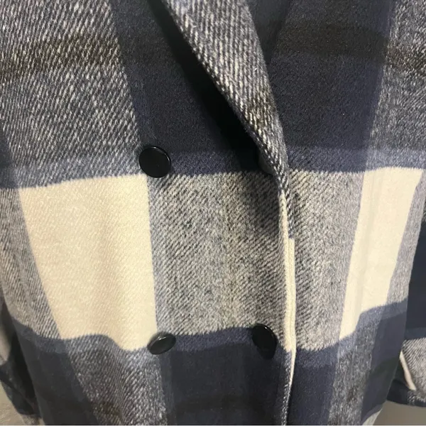 🌺DOUBLE TAKE BLUE AND WHITE PLAID DOUBLE BUTTON JACKET SIZE XL🌺 - Image 4