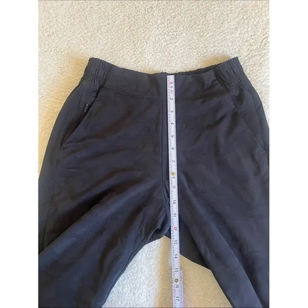 Athleta Brooklyn Textured Lined Jogger Size 4 Black Camo Travel Pants - Image 5