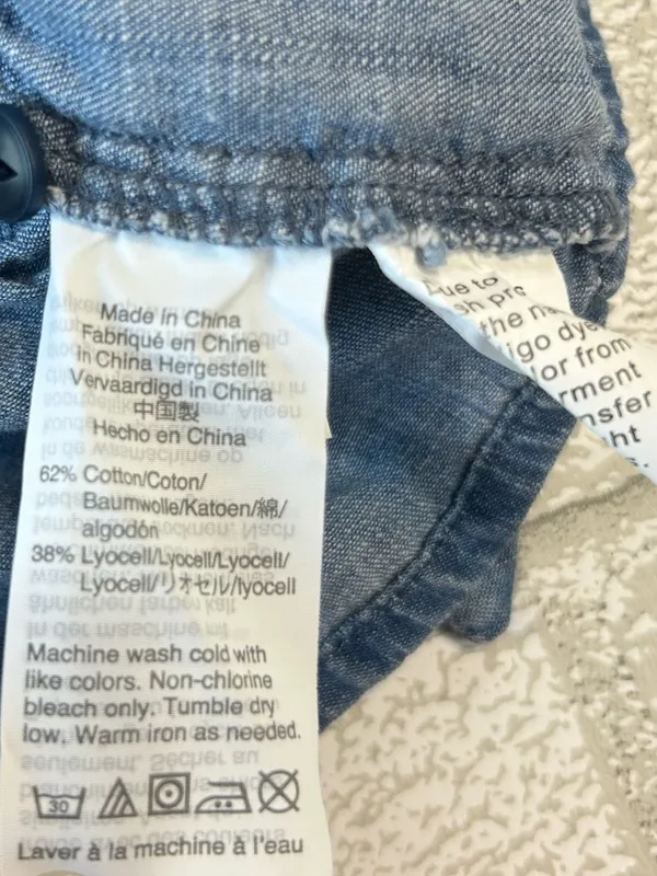 Madewell Blue Denim Wrap Peplum Blouse Size Medium Cottage Core - Image 7