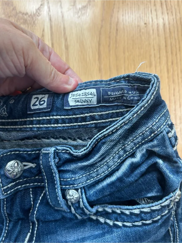 Miss Me Low Rise Skinny Jeans 26 x 33 JE5418S4L Medium Wash Blue Denim Y2K VTG - Image 5