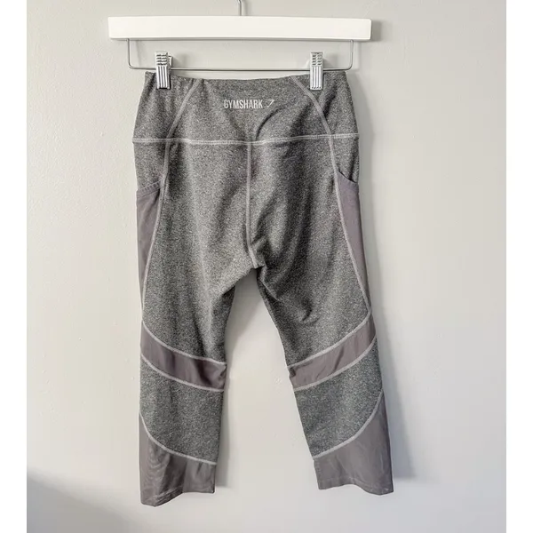 Gymshark Cropped Grey Leggings - Image 5