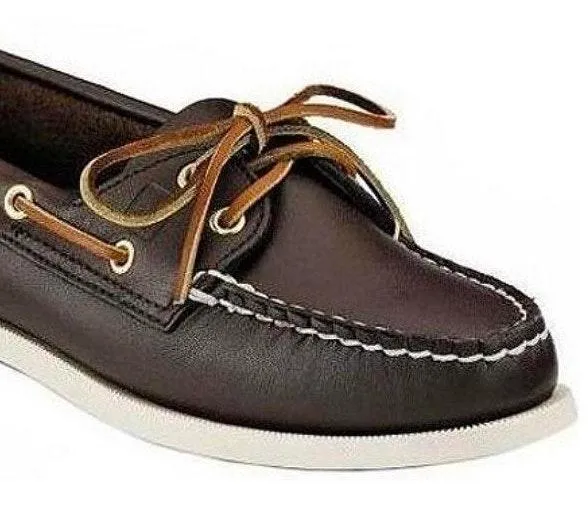 Women's s Boat Shoes - Image 2