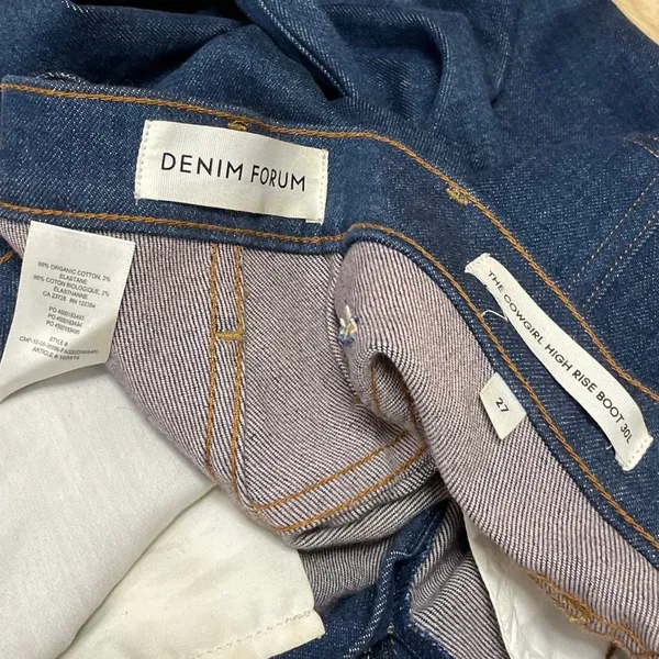 Aritzia Denim Forum Blue Cow Girl High Rise Boot Straight Denim Jean Pants Sz 27 - Image 4