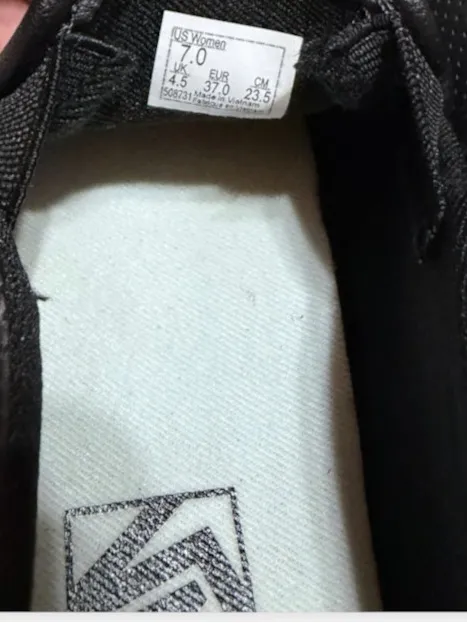 Vans Asher Slip-On Sneaker Women’s Size 7 Black - Image 6