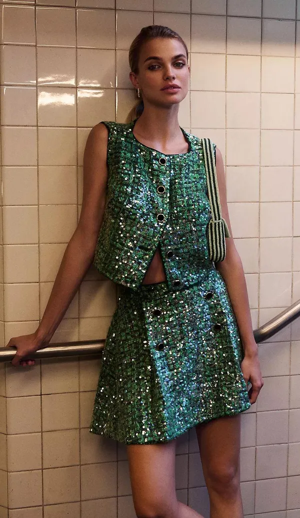 Anthropologie NWT Maeve Sequin Tweed Vest in green. Size Small - Image 2