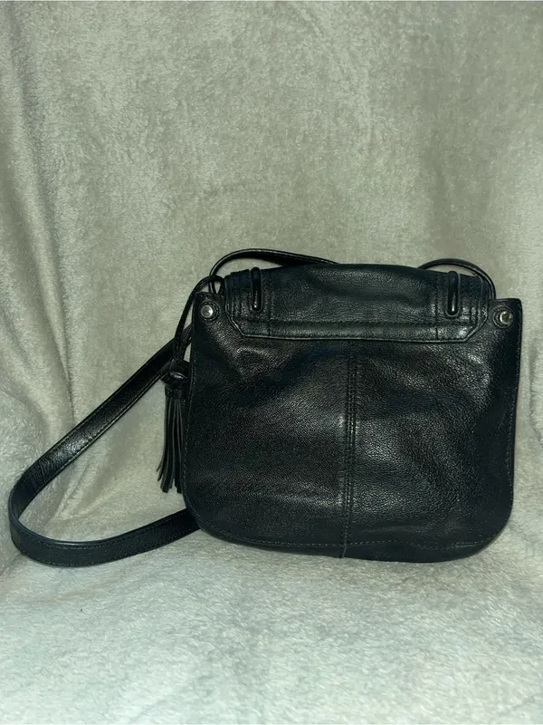Kate Spade New York Pratt Street Small Rianne black pebbled leather crossbody - Image 2
