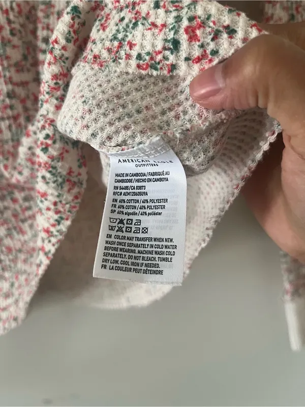 American Eagle Red White Ditsy Floral Waffle Knit Thermal Long Sleeve Top Small - Image 5