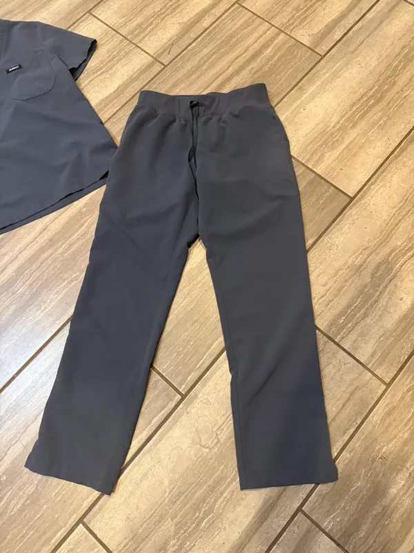 Jaanuu Scrub Set Sz XSP! No Free Shipping:( - Image 2