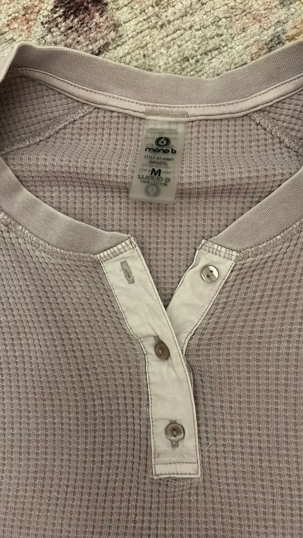 Mono B Crop Clothing Lilac crop top - Image 2