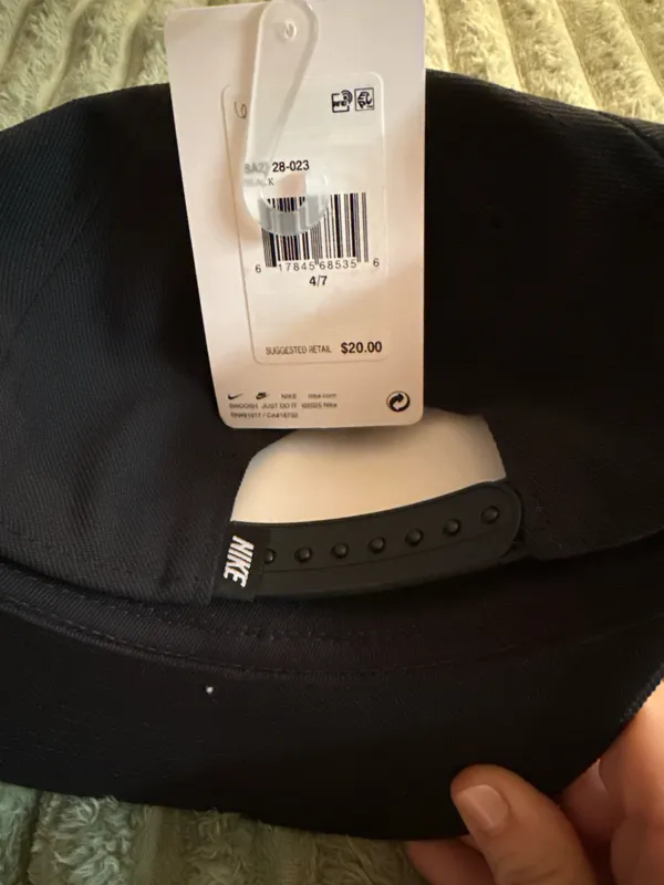 Nike Hat - Image 2
