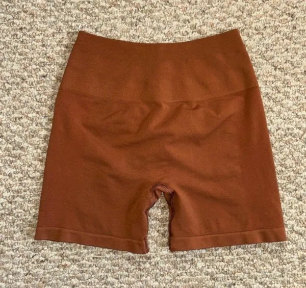 Alphalete limited edition Amplify shorts butterscotch - Image 3