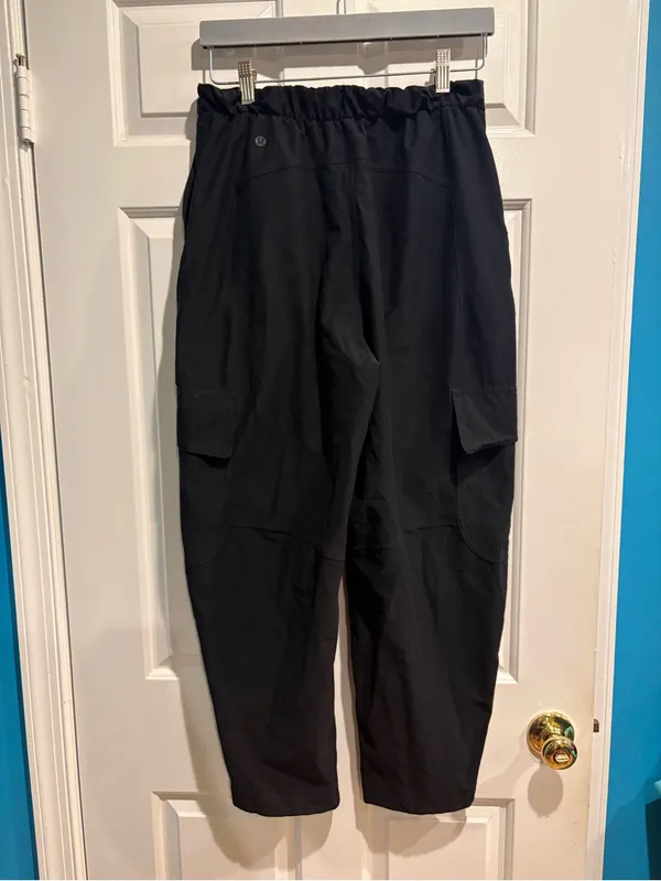 Lululemon Light Utilitech Cargo Pocket High-Rise Pant black sz 28 - Image 5