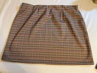 Maurice’s Work Skirt - Image 2