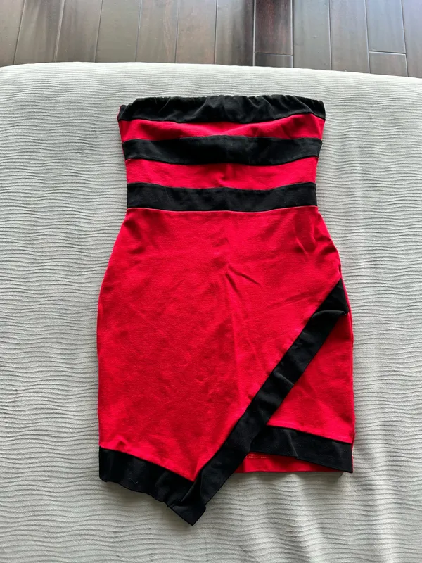 Dress Red - Image 2