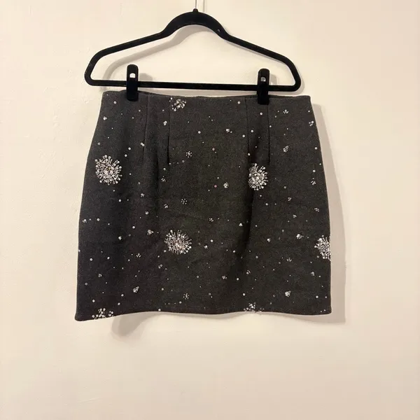 Loft Sequined Embellished Gray Mini Skirt Sz 12 NWT - Image 4