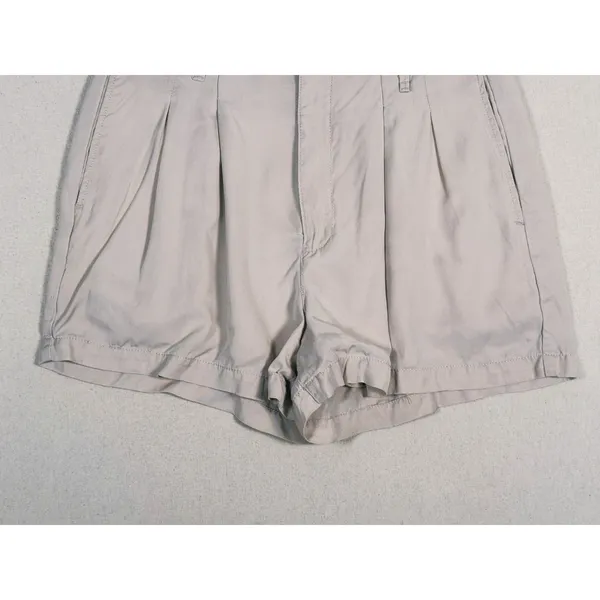 Abercrombie & Fitch High Waisted Pleated Shorts Size S Beige Preppy Quiet Luxury - Image 9