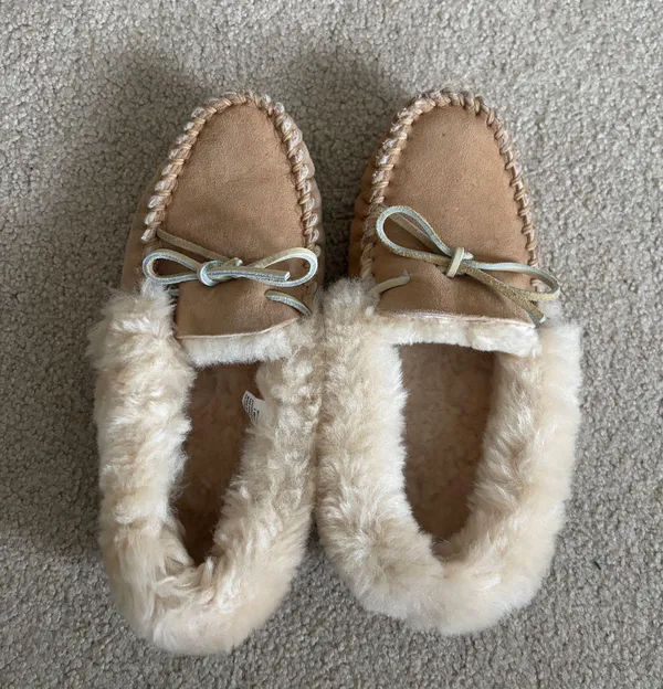 LL Bean Moccasins Women’s - Image 3
