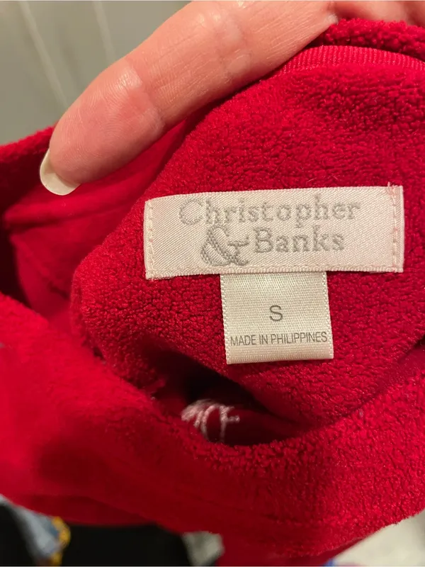 Christopher & Banks Cute red soft fleece snowflake 90s crewneck winter holiday cherry red sweatshirt - Image 2