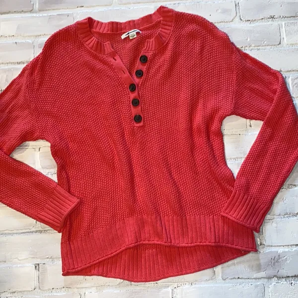 American eagle chunky knit button front pink sweater - Image 2