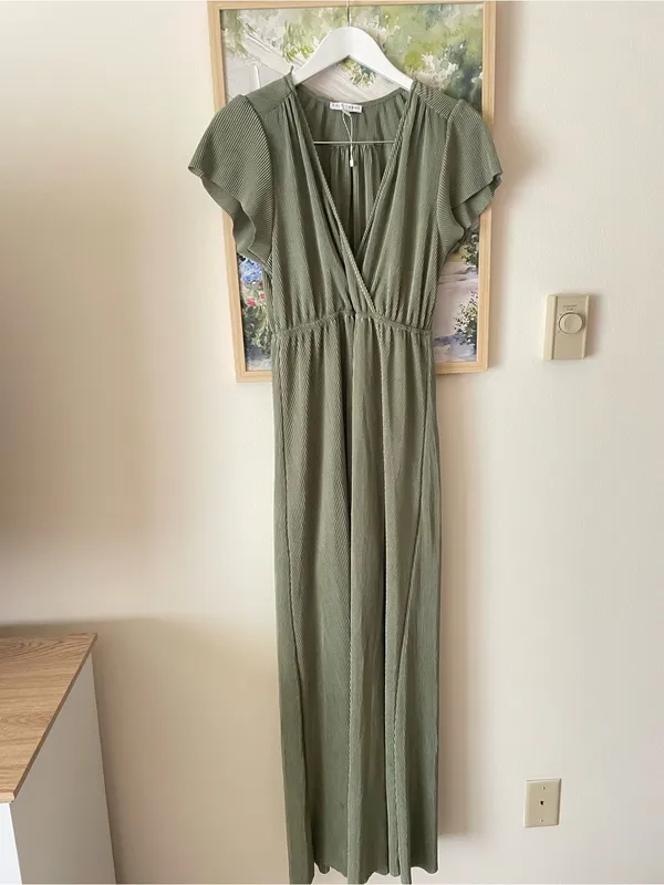 Baltic Born Athena Pleated Maxi Dress Sage Green Large - Image 2