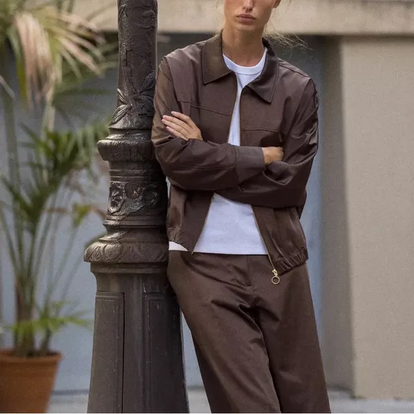 Zara NWT brown satin collared jacket - Image 2