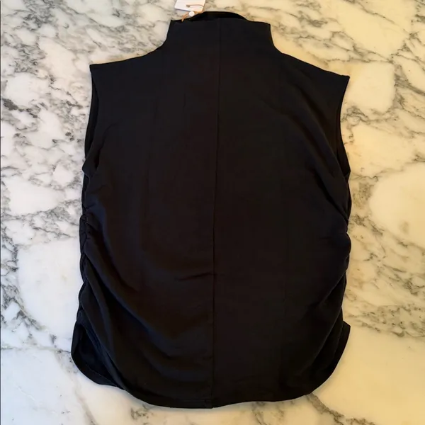 NWT Quince Mock Neck Sleeveless Black Tank Top Side Ruching Sz Medium - Image 5