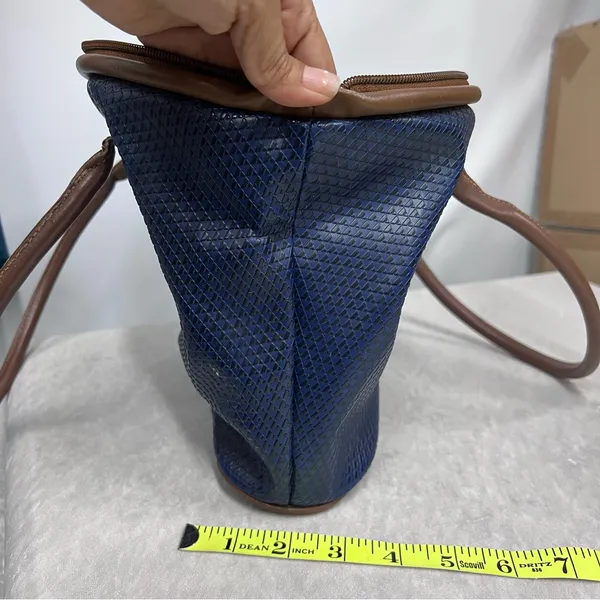 Vintage Liz Claiborne Blue textured handBag leather trim 80’s tote - Image 6