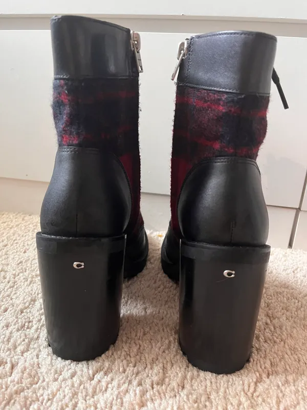 Coach Boots - Image 5