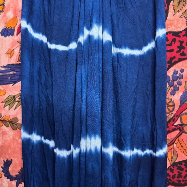 Flowing Blue & White Maxi Dress - Image 4