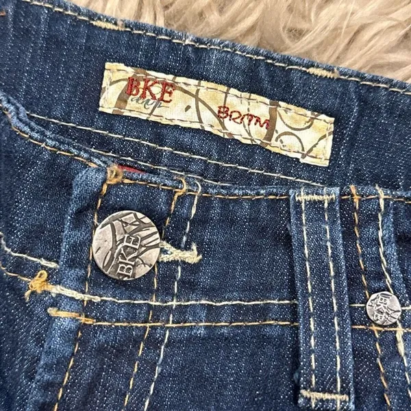 BKE Britni capri jeans size 27 - Image 2