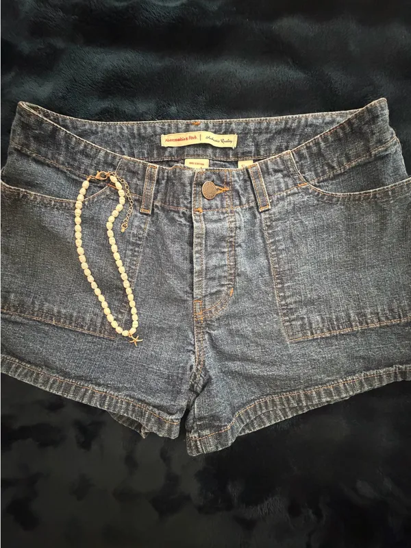 Abercrombie Vintage Shorts Y2K - Image 7