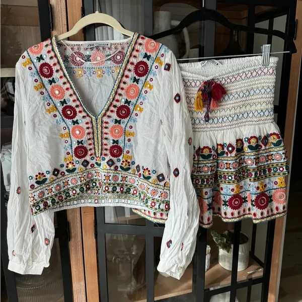 Zara Embroidered Set embellished beaded skirt top boho colorful long sleeve crop - Image 2