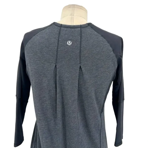 Lululemon Spincity Top Long Sleeve Zip Tee Layer Heathered Black Gray Size 6 - Image 7