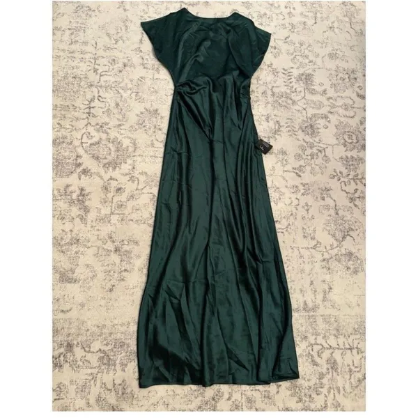 Lulus Captivating Presence Cowl Back Satin Maxi Dress small Green Formal NWT - Image 5