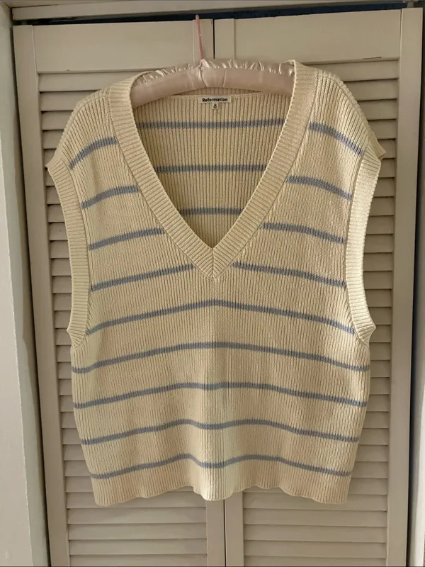 Reformation Janey Cotton Striped White and Blue Oversized Sweater Vest Medium - Image 3